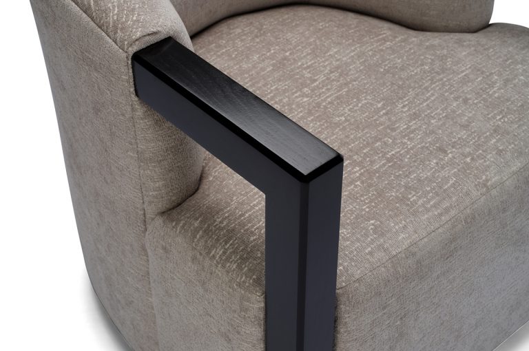 BurtonJames_Caspar JC120_Chair_BriscoeFog_Detail5