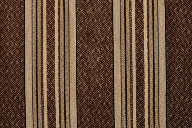 BurtonJames_Swatch_Delphi_Hickory