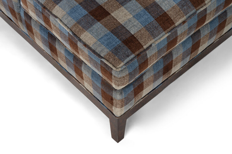 BurtonJames_Lars_HamiltonOcean_Chair_Detail_1