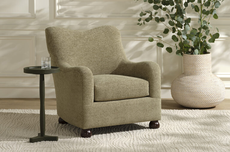 BurtonJames_Lifestyle_Oct25_3040